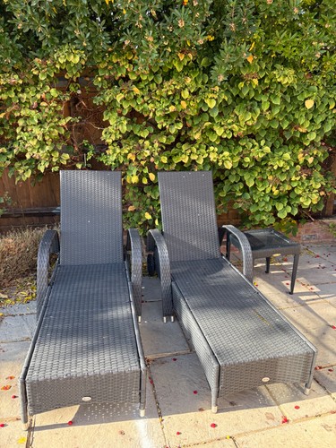 Two black rattan sun - black,