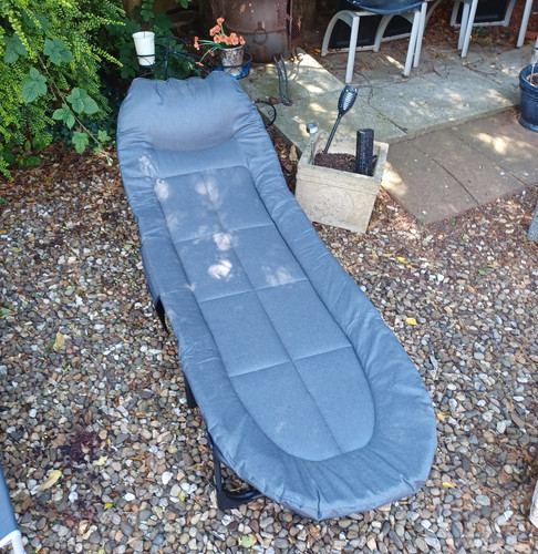 Grey reclining outdoor sun - grey,
