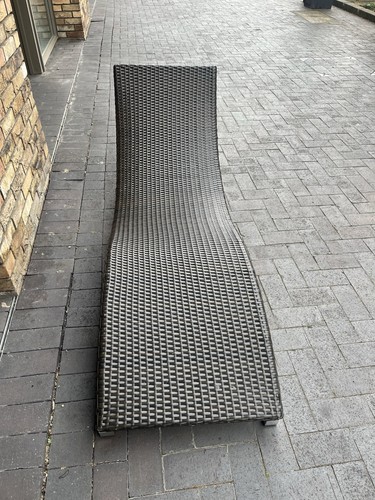 Reclining sun lounger - reclining,